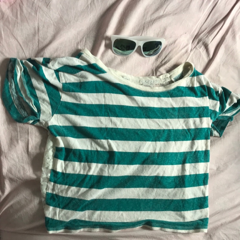Girls stripe shirt with lace & Color Morph glasses